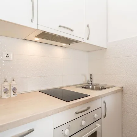 By Interhome *